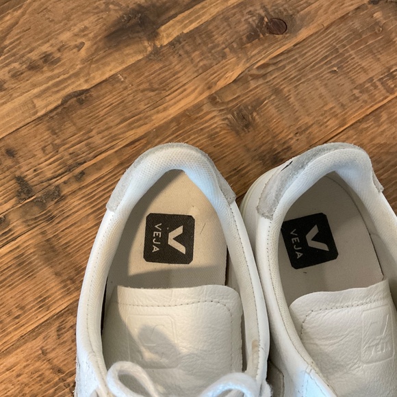 VEJA SNEAKER WHITE PEBBLED TAUPE SUEDE V - Picture 5 of 7